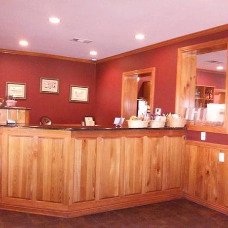 The Winnfield Lodge Bagian luar foto