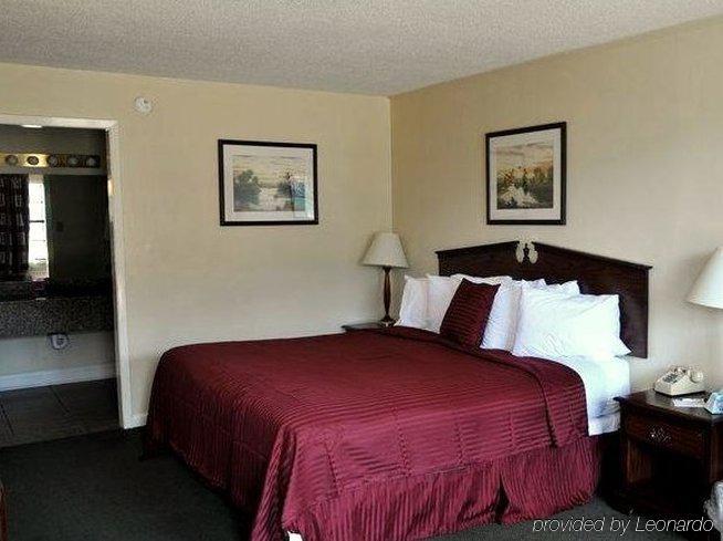 The Winnfield Lodge Bagian luar foto