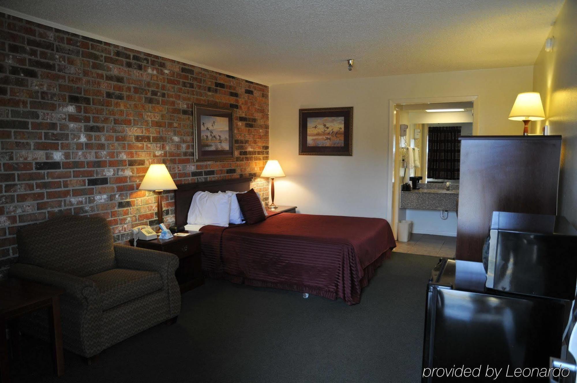 The Winnfield Lodge Bagian luar foto