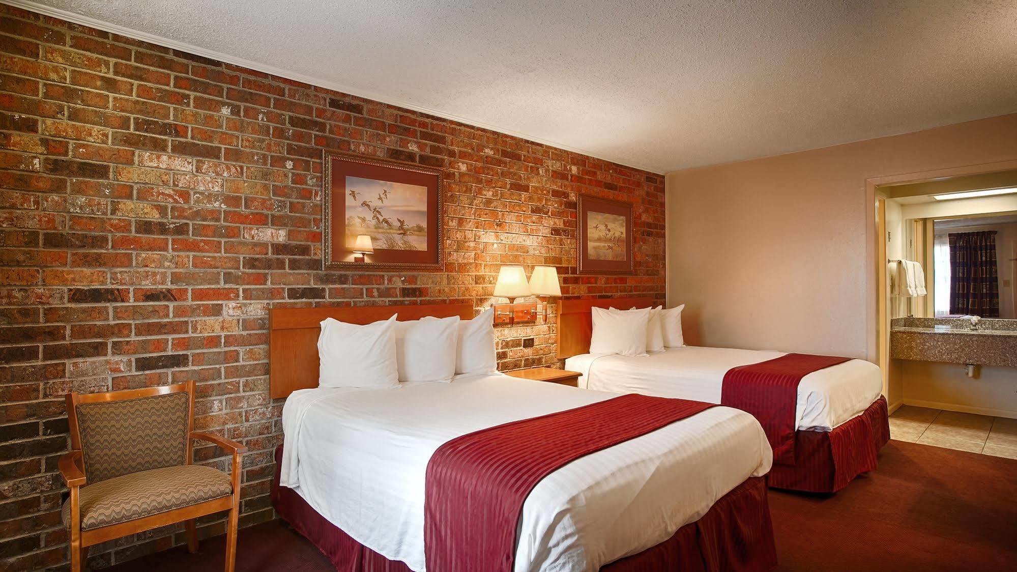 The Winnfield Lodge Bagian luar foto